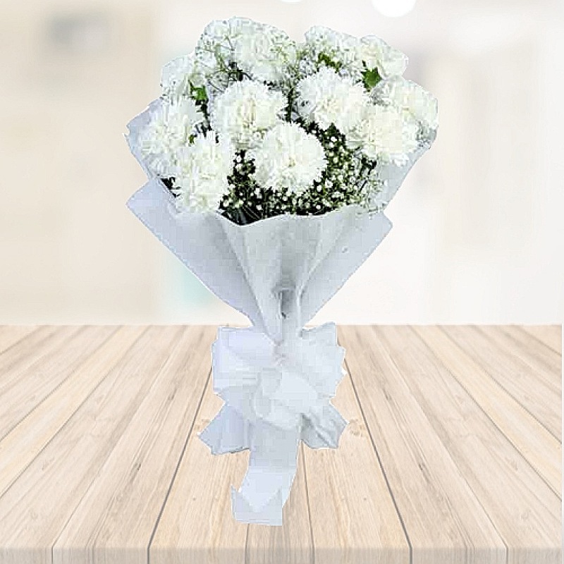 Peaceful Carnation Bunch