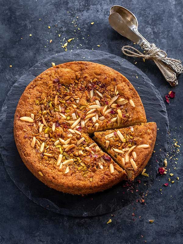 Eggless Pista & Almond Cake