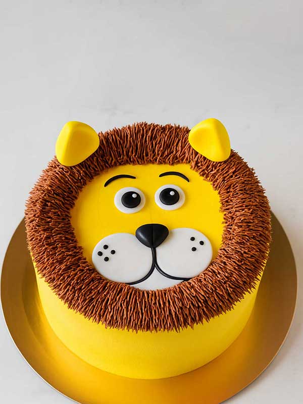 Chocolate Lion Cream Cake