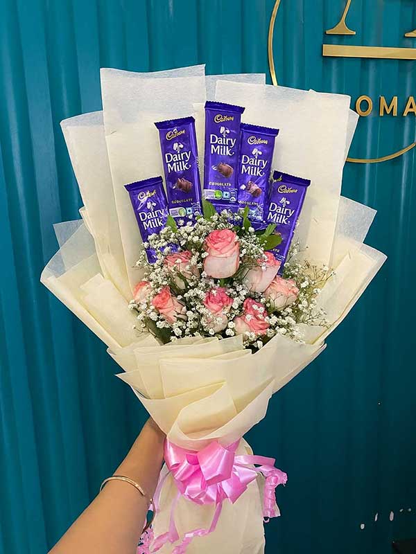 Pink Roses & Dairy Milk Bouquet