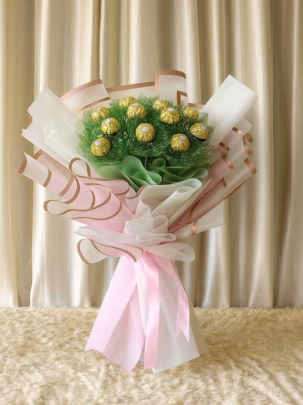 Pink & White Chocolate Bouquet