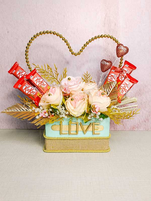 Love Pearl Arrangement