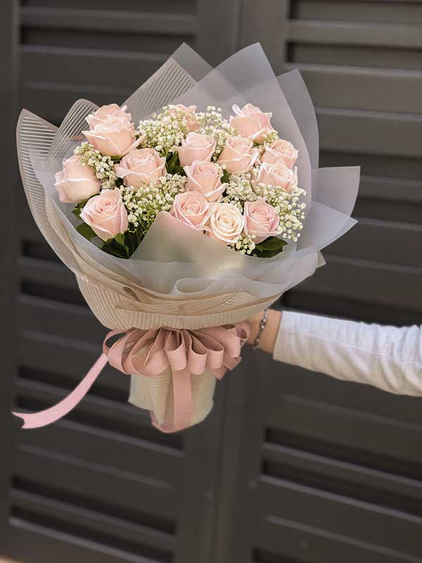 Romantic Sweet Pink Roses