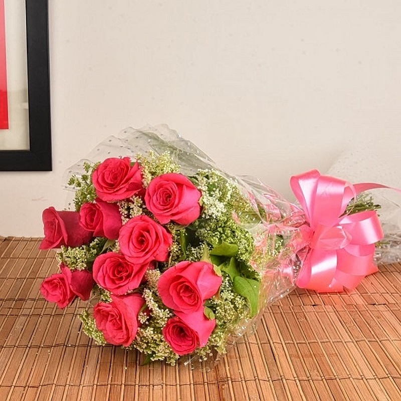 10 RedÂ Roses